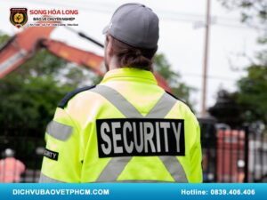 Phí dịch vụ bảo vệ hạch toán như thế nào?