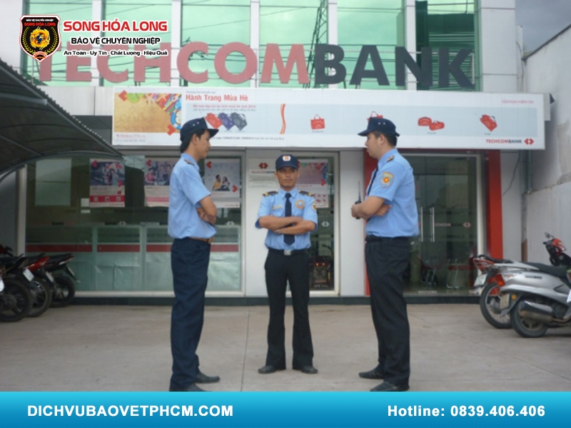 Lương bảo vệ ngân hàng Techcombank
