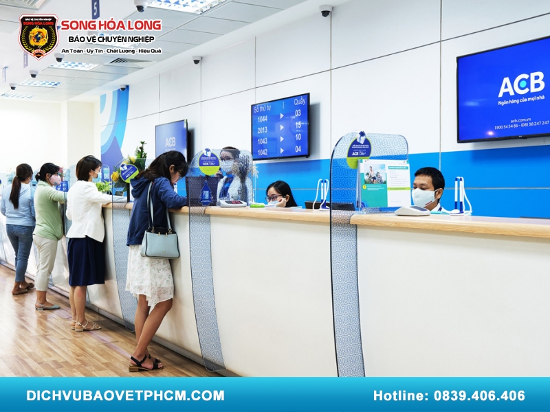 Lương bảo vệ ngân hàng ACB